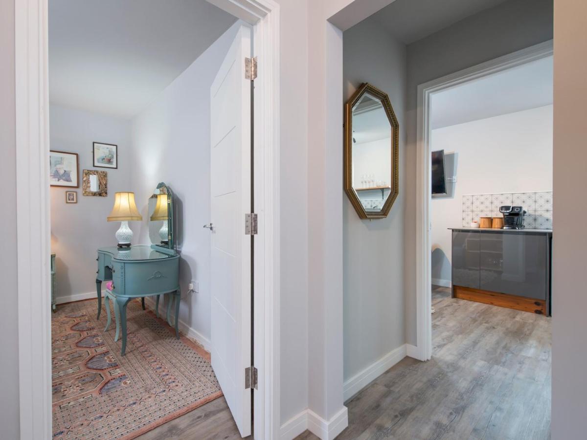 Pass The Keys New Stylish & Elegant 2 Bed Apartment In The City! Cardiff Eksteriør bilde